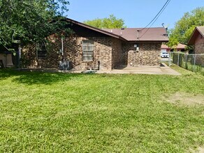 1917 S 36th St in McAllen, TX - Building Photo - Building Photo