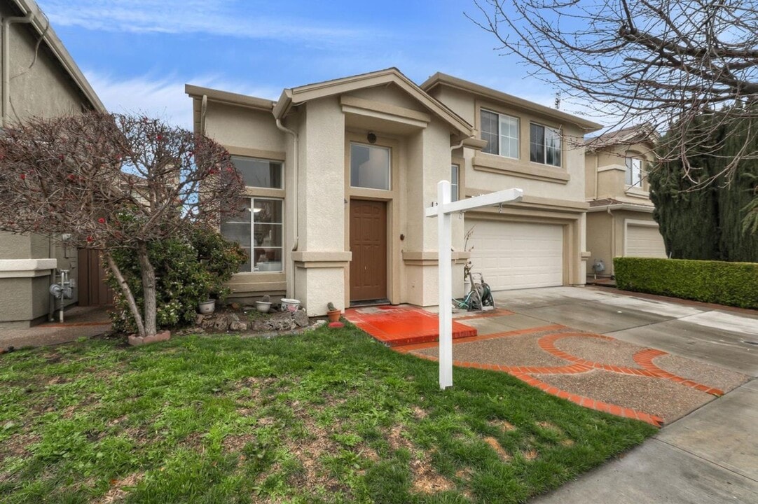 269 Livonia Pl in San Jose, CA - Building Photo