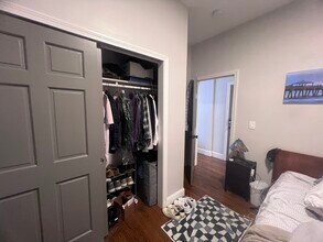 726 E 2nd St, Unit 1 in Boston, MA - Building Photo - Building Photo