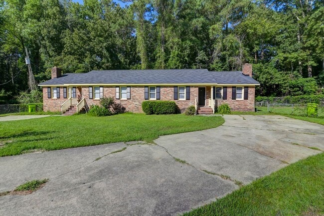 property at 14 Highgate Ct