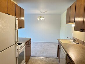 951 Ronald Ave in Missoula, MT - Building Photo - Building Photo