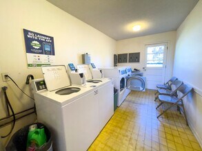 2504 Wheeling Ave in Muncie, IN - Building Photo - Building Photo