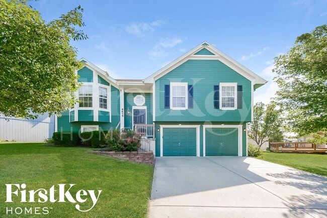 property at 8415 NE 107th St