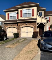 5576 Goose Pond Ln in Virginia Beach, VA - Building Photo