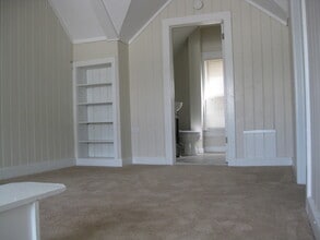 9537 Grove Ave in Norfolk, VA - Building Photo - Building Photo