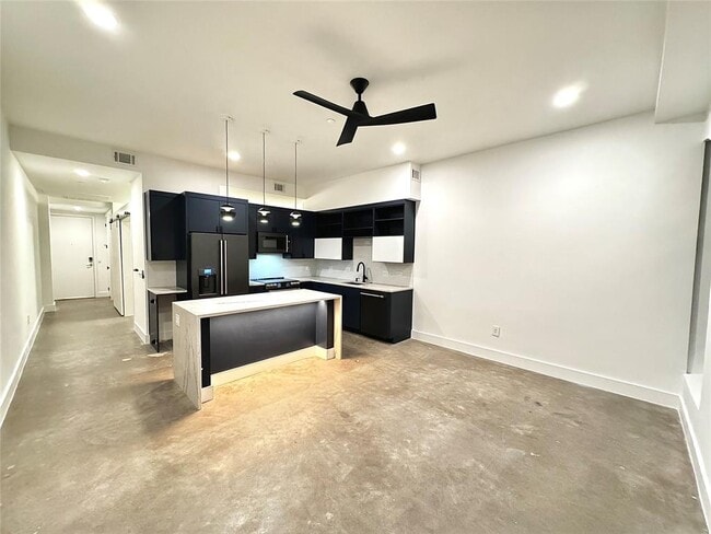 property at 507 Sabine St