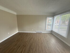 11400 Sussex St in Detroit, MI - Building Photo - Building Photo