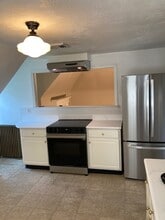 340 N Penn St, Unit Historic Carriage House in West Chester, PA - Building Photo - Building Photo