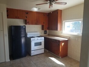 566-568 Emory St in Imperial Beach, CA - Building Photo - Building Photo