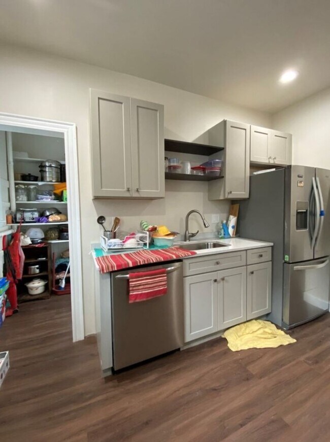 130 Glenville Ave, Unit 3 in Boston, MA - Building Photo - Building Photo