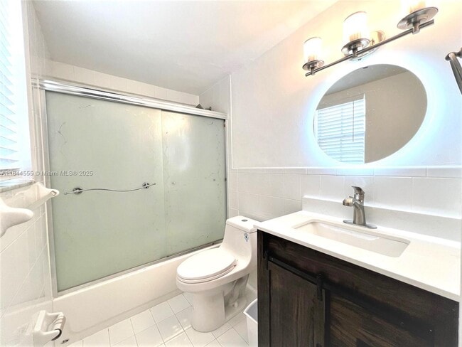 636 NE 63rd St in Miami, FL - Building Photo - Building Photo