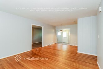 1001 Sunrise Dr in Gastonia, NC - Building Photo - Building Photo