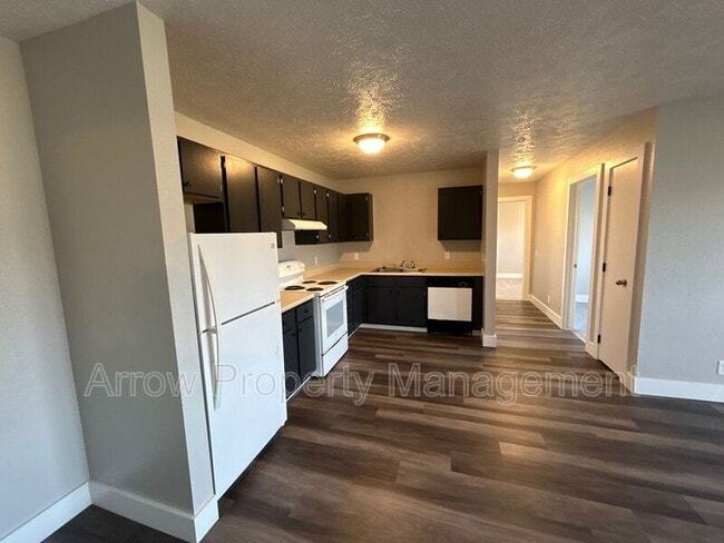 940 27th St in Clarinda, IA - Building Photo - Building Photo