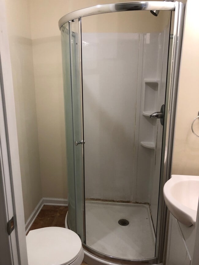 1320 N Carlisle St, Unit C3 in Philadelphia, PA - Building Photo - Building Photo