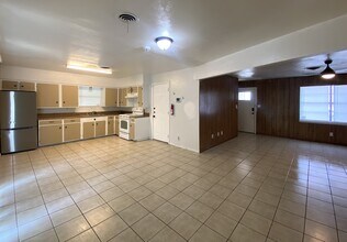 204 Veterans Ave in Copperas Cove, TX - Building Photo - Building Photo