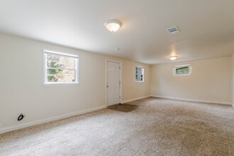 2503 Glen View Ave in Colorado Springs, CO - Foto de edificio - Building Photo