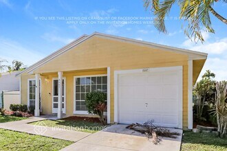 8447 Red Wagon Ln in Boca Raton, FL - Building Photo - Building Photo