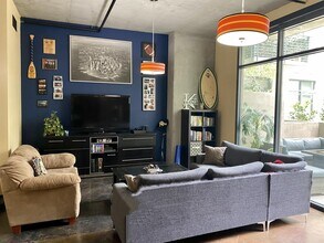 1050 Island Ave in San Diego, CA - Building Photo - Building Photo