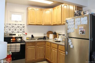 2229 Crompond Rd in Cortlandt Manor, NY - Building Photo - Building Photo