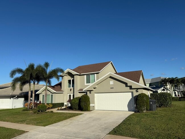 property at 2400 Seaford Dr