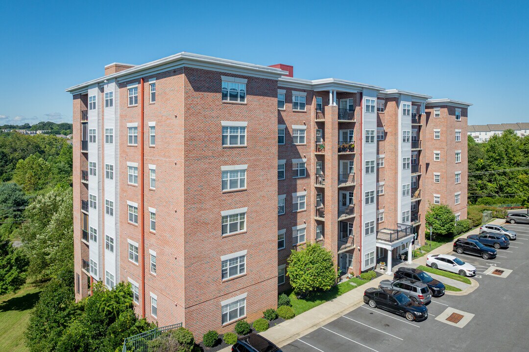 Red Brook Condominiums in Owings Mills, MD - Building Photo