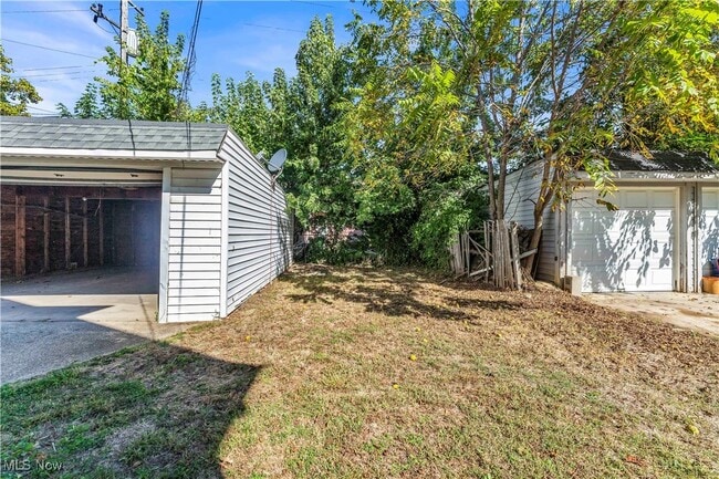 property at 18751 Monterey Ave