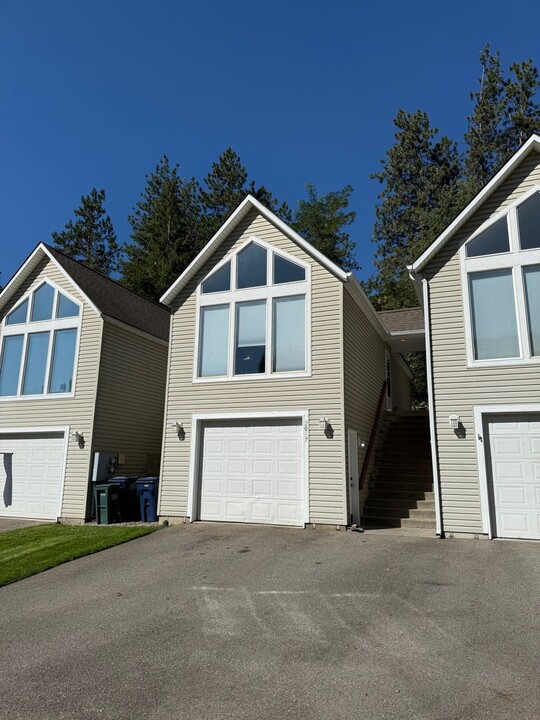 2017 N 13th St in Coeur d'Alene, ID - Building Photo