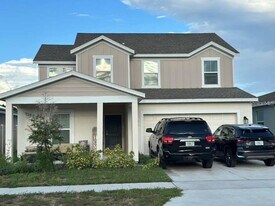 1559 Marksman Rd in Eagle Lake, FL - Building Photo
