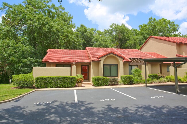 480 Club Dr in Winter Springs, FL - Building Photo - Building Photo