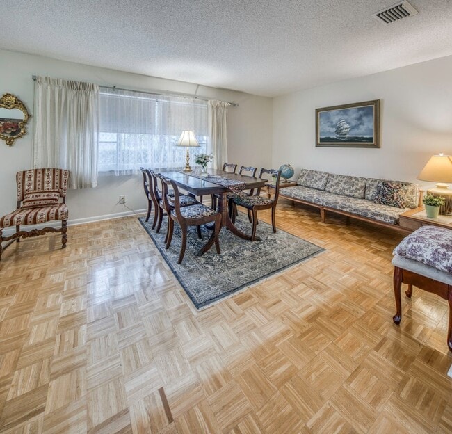 32 S Ocean Breeze in Lake Worth Beach, FL - Building Photo - Building Photo