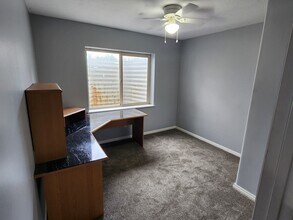 2426 2050 W in Syracuse, UT - Building Photo - Building Photo