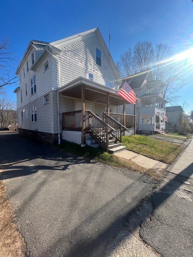 34 Burlington AveUnit 1 Rentals in Bristol, CT
