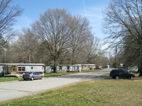 101 Carriage Hill Dr in Danville, VA - Foto de edificio - Building Photo