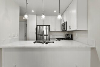 450 E 4th St in Santa Ana, CA - Building Photo - Building Photo