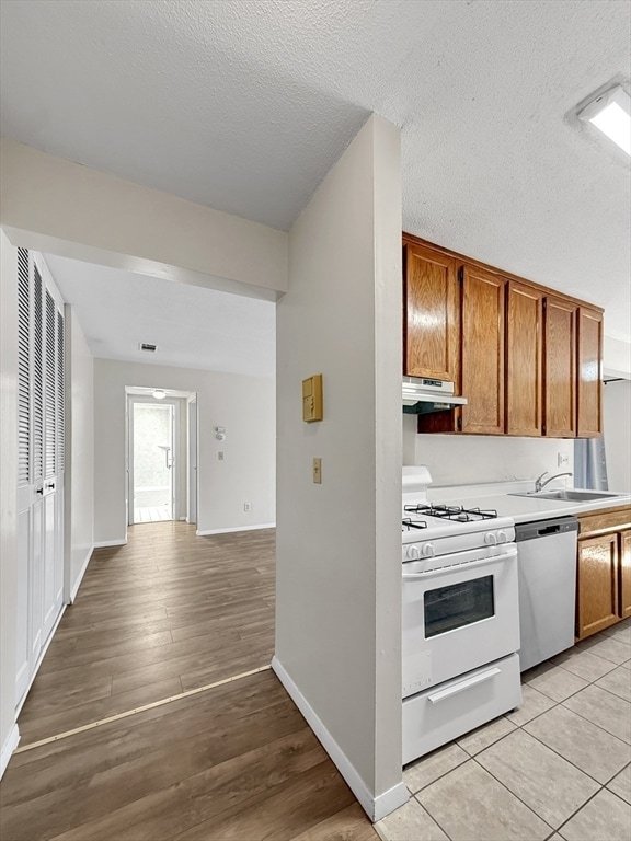 32 Shrewsbury Green Dr in Shrewsbury, MA - Building Photo - Building Photo