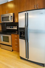 943 Peachtree St NE in Atlanta, GA - Building Photo - Building Photo