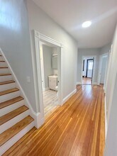 314 Massachusetts Ave, Unit 2 in Arlington, MA - Foto de edificio - Building Photo