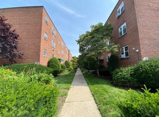 53 Colborne Rd, Unit B1 in Boston, MA - Building Photo - Building Photo
