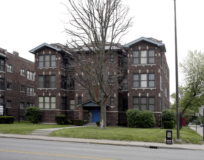 New Yorker Apartments in Indianapolis, IN - Building Photo - Building Photo