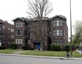 Parkway in Indianapolis, IN - Building Photo - Building Photo