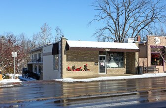 7382 E Main St in Reynoldsburg, OH - Foto de edificio - Building Photo