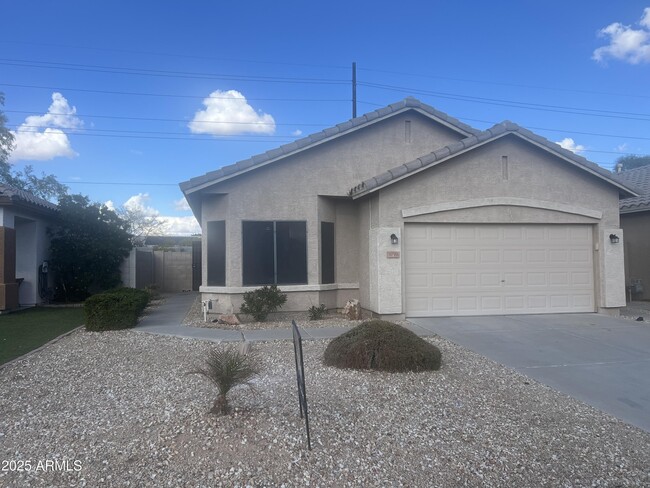 8770 W Shaw Butte Dr in Peoria, AZ - Building Photo - Building Photo