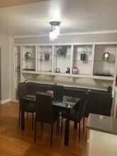 1009 W 43rd St in Baltimore, MD - Foto de edificio - Building Photo