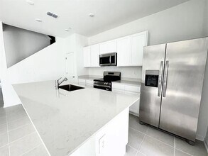 2273 White Buffalo St in Apopka, FL - Building Photo - Building Photo
