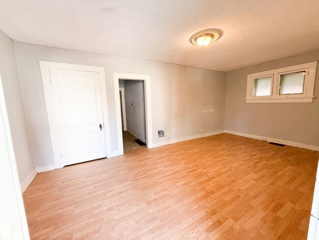 property at 3830 Missouri Ave