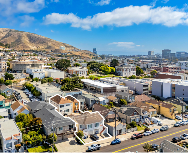 452 Baden Ave in South San Francisco, CA - Building Photo - Building Photo