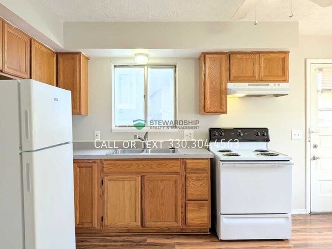 property at 1327 15th St NW