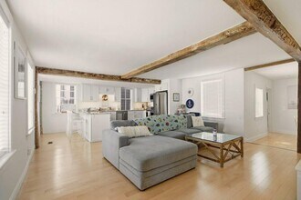5 Division St in Newport, RI - Building Photo - Building Photo