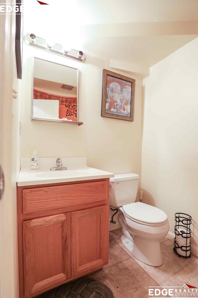 34 Raymond St, Unit 34A in Boston, MA - Building Photo - Building Photo