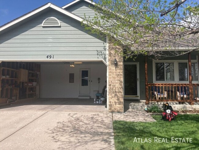 property at 491 Sodalite Ct